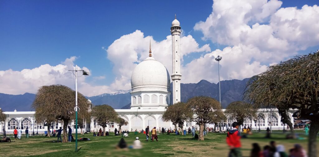Hazrat Bal Mosque Complex Srinagar - historic mosque for prayer during Halal travel in Kashmir