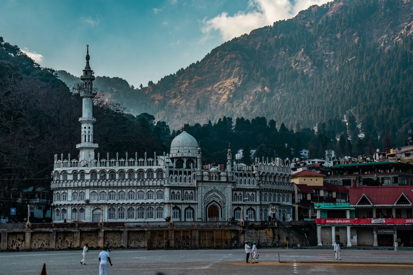 Jama Masjid Nainital - a key prayer site for Muslim travelers on a Halal holiday