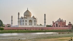 Read more about the article Islamic Heritage of India: Art, Architecture & Culture