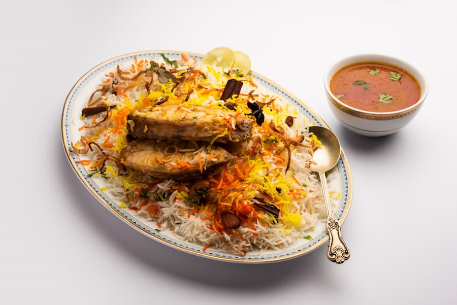 Halal Mughlai biryani served at a Halal-friendly restaurant in Agra