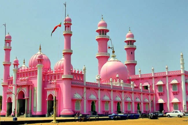Beemapally Mosque in Trivandrum near Kovalam Beach — an important Islamic heritage site in Kerala