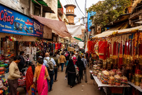 Muslim family shopping for handicrafts and halal delicacies at Chowk Bazaar, Bhopal