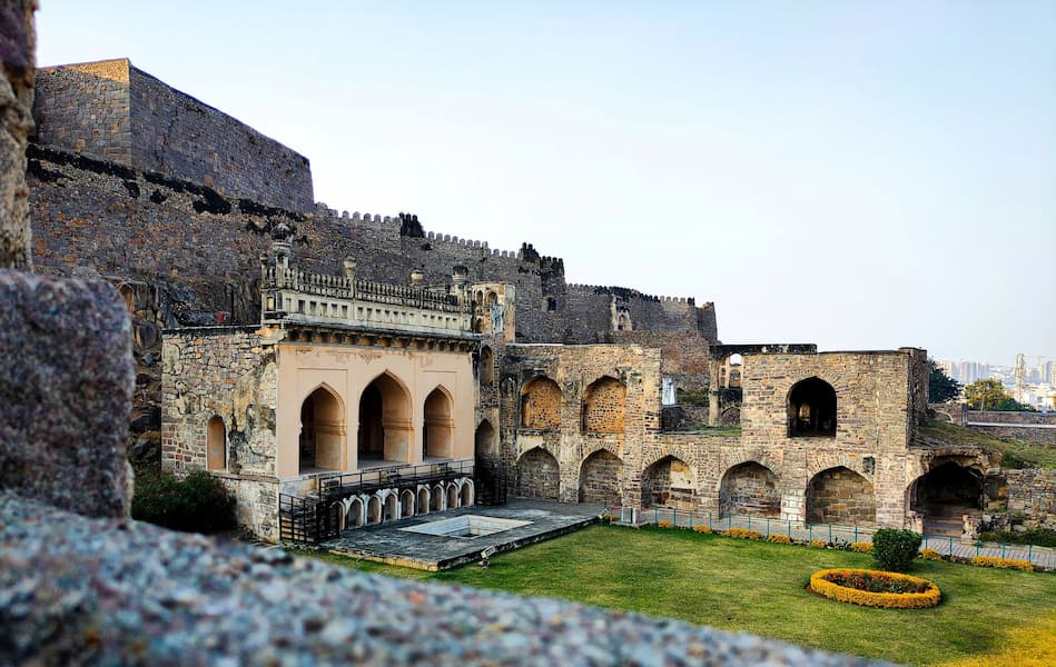 Golconda Fort's fortified ramparts, a historic stop on a Halal-friendly Hyderabad tour
