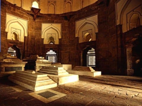 The vast octagonal interior chamber of Humayun's Tomb Delhi, housing Emperor Humayun's grave