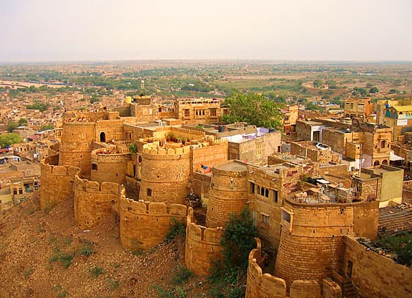 Muslim travelers exploring the living fort of Jaisalmer, a UNESCO World Heritage Site