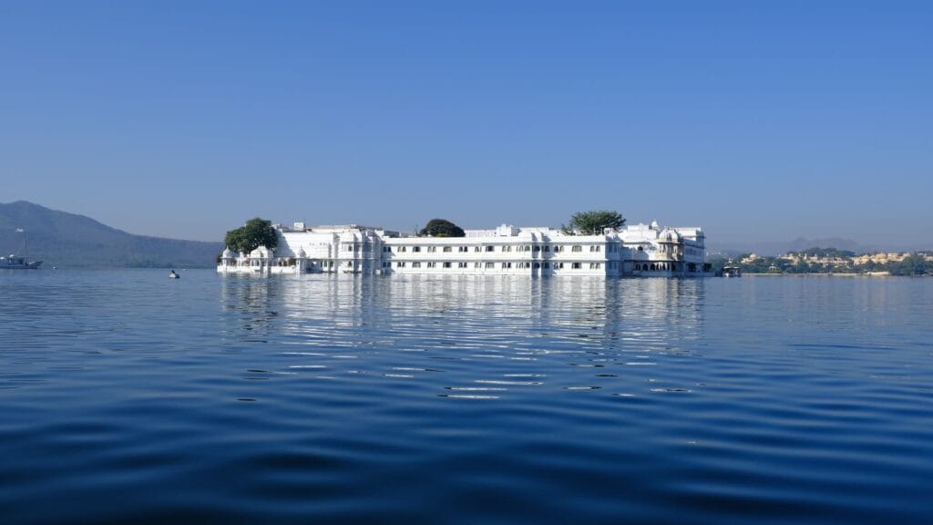 View of Udaipur Lake Palace from Lake Pichola, a Muslim-friendly attraction