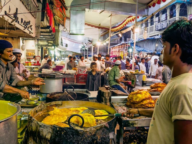 Halal street food stalls on Mohammed Ali Road, Mumbai, serving kebabs and nihari
