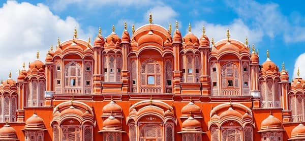 Hawa mahal in Jaipur, Rajasthan, showcasing India's rich Halal-friendly heritage