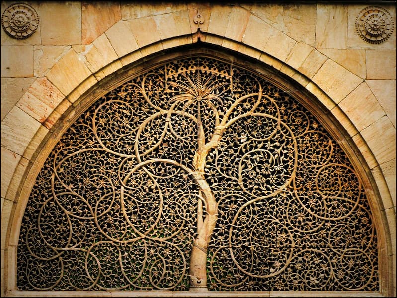 The famous 'Tree of Life' stone lattice window at Sidi Saiyyed Mosque, Ahmedabad