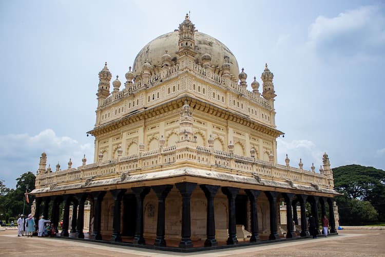 The onion-domed Gumbaz mausoleum, resting place of Tipu Sultan and his family