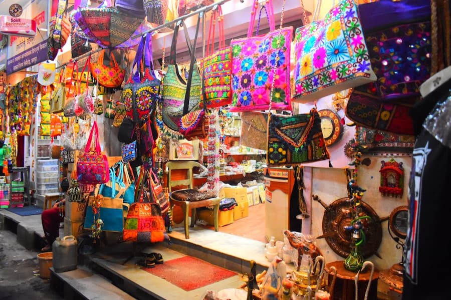 Shopping in Udaipur markets for souvenirs and modest clothing