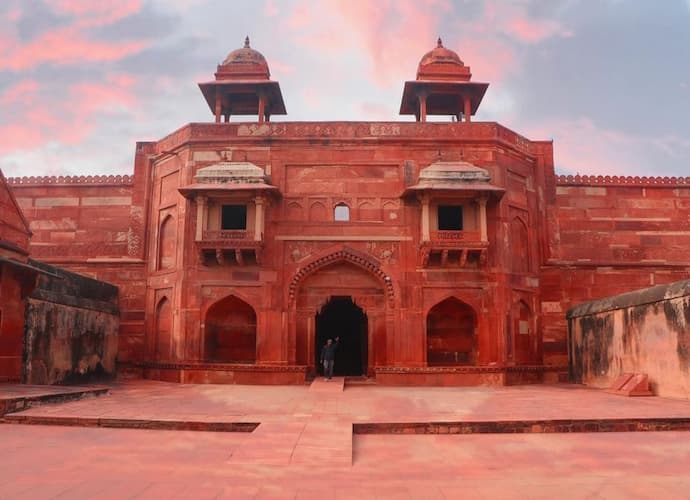 The richly carved Palace of Jodha Bai, the largest building in Fatehpur Sikri's residential complex